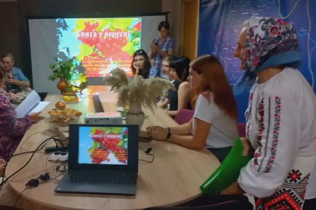 У Дніпрі нагадали про забуті осінні народні свята