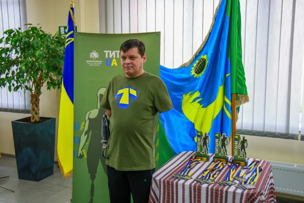 У Дніпрі відбувся турнір з плавання для ветеранів «Незламні на воді»