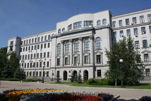 120 років від заснування: історія Комерційного училища Катеринослава