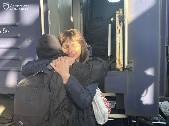 Понад 1,5 тисячі дітей захисників із Дніпра безкоштовно відпочили в таборах «Артек» і «Соколята»