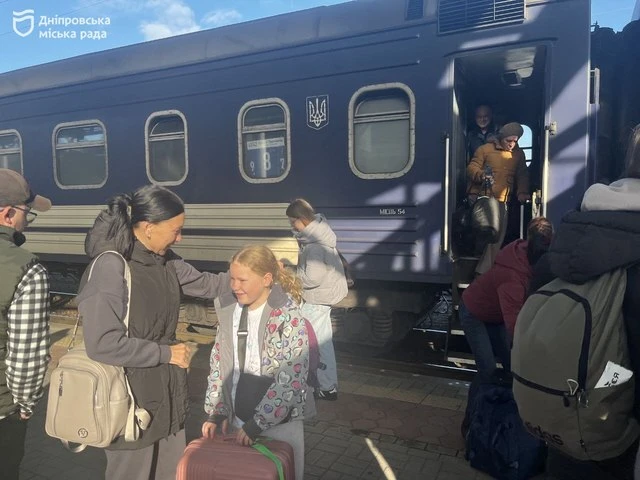 Понад 1,5 тисячі дітей захисників із Дніпра безкоштовно відпочили в таборах «Артек» і «Соколята»