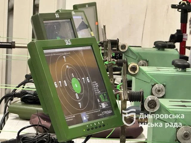 Дніпро виховує майстрів: семеро спортсменів школи ОР №1 здобули звання з кульової стрільби