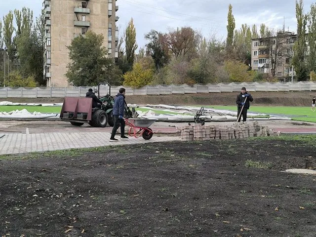 У Кривому Розі після зливи над двома підземними школами утворилися провалля
