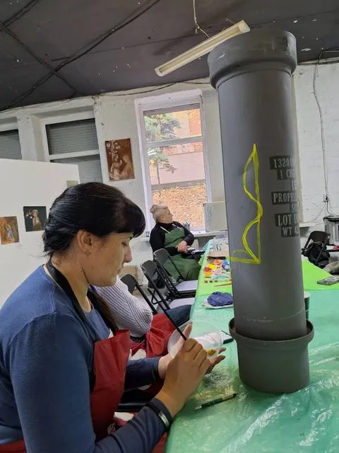 У Дніпрі проходять арт-терапевтичні заняття для родин українських героїв