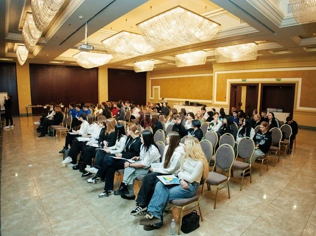 У Дніпрі школярі та студенти презентували бізнес-проєкти на двох Лагерях підприємництва