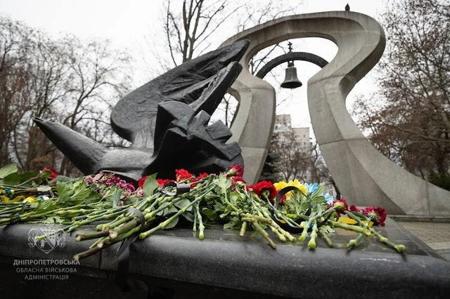 Пам’ять про Чорнобиль: на Дніпропетровщині вшанували подвиг ліквідаторів аварії на АЕС