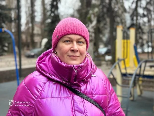 У Шевченківському районі Дніпра оновили сквери та майданчики для відпочинку сімей