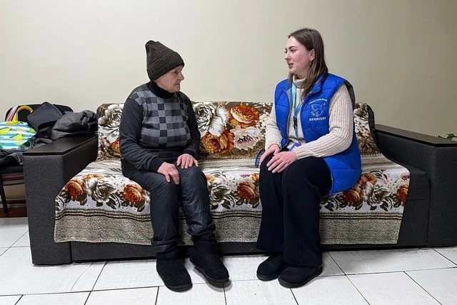 Втеча крізь поле: історія 72-річної жінки, яка пішки рятувалася від обстрілів на Дніпропетровщині