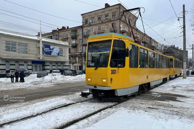 Трамвай без перешкод: у Дніпрі за рік оновили проблемні ділянки колій