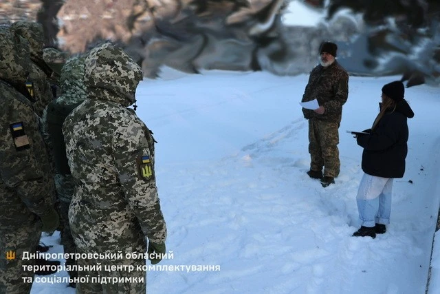 Без тиску і крику: у ТЦК Дніпропетровщини вчать говорити з мобілізованими по-людськи