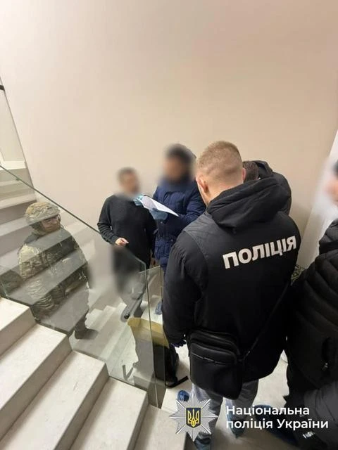 Атака на Дніпро залишила понад сотню будівель без тепла: ремонтні роботи під загрозою