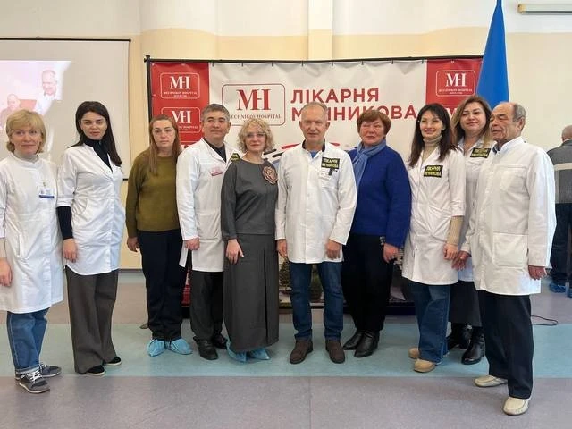 Кров заради життя: у Дніпрі сотні людей долучилися до Дня донора