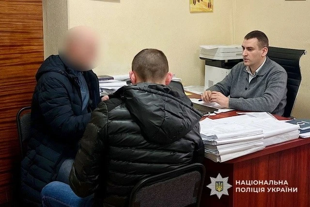 Закупівлі без перевірки цін: у Дніпрі посадовцю інкримінують майже 2 млн гривень збитків