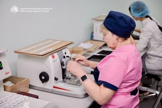 Єдина в країні система Brainlab запрацювала в обласній онколікарні