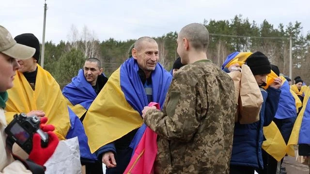 Перший етап домовленостей у Женеві: з російського полону повернулися 200 українських військових
