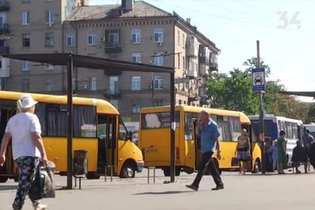 Пальне дорожчає, перевізники рахують витрати: чи зміниться тариф на автобуси у Дніпрі