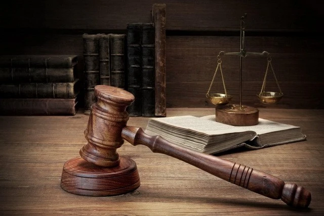 У Дніпрі винесли вирок організаторам схеми з “липовими” посвідченнями трактористів