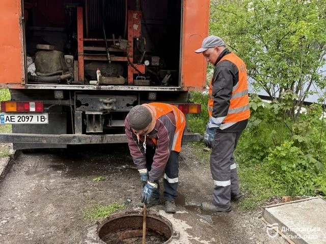 У Дніпрі ремонтують водомережі без відключень та готуються до холодів