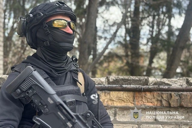 Поліцейські антидронові розрахунки тримають небо над Нікопольщиною