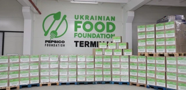Системний захист від голоду: як спільна благодійна платформа забезпечує громади мільйонами порцій їжі