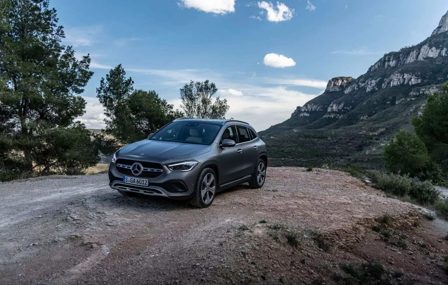 Mercedes-Benz з пробігом: як обрати авто з перевіреною історією