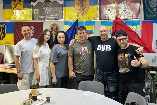 Театральна реабилитація для захисників: у Дніпрі ветерани виходитимуть на сцену